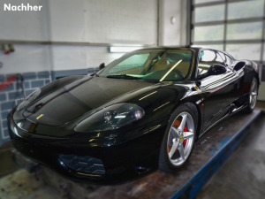 Sportwagen Lackpflege (Nachher)